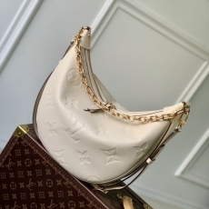 LV Hobo Bags